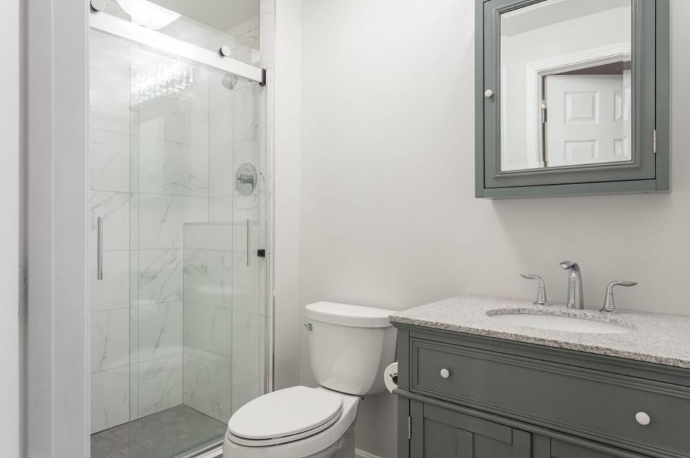 Bathtub replacement service in Philadelphia featuring removal of old bathtub and installation of a new modern, stylish, and durable tub for improved comfort and bathroom upgrade.